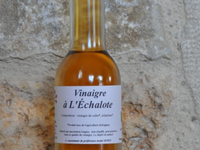 Vinaigre aromatisé à l'échalote