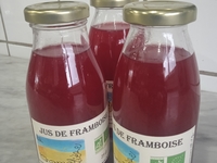 jus de framboise(25 % de fruits)
