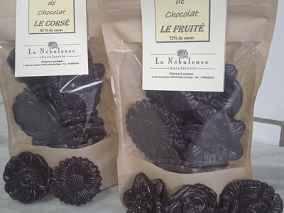fleurs en chocolat 72 % cacao le fruité